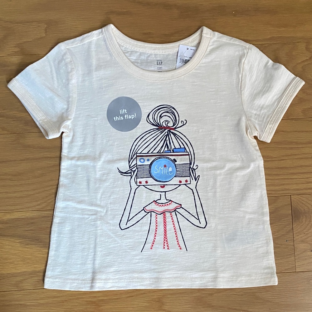 GAP Cream Short Sleeve Tee